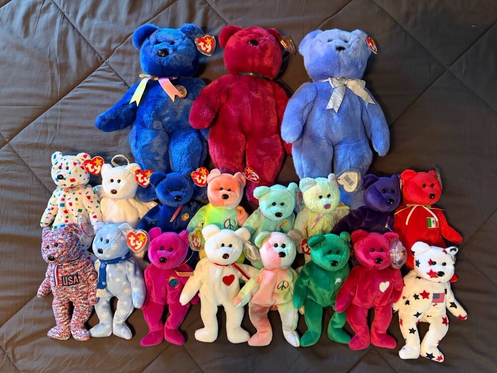 Huge Lot Ty Beanie Babies With Tags And Mixed Variety (0129)